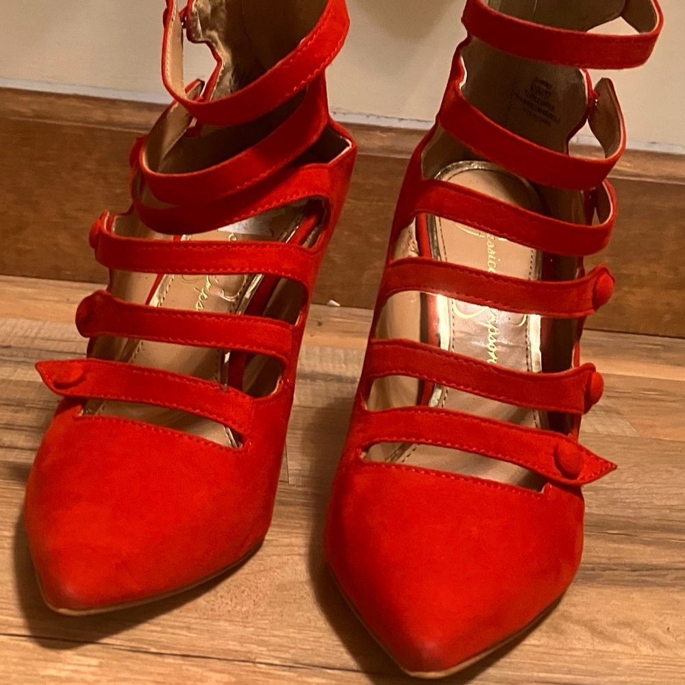 Jessica Simpson stunning stilettos worn very little